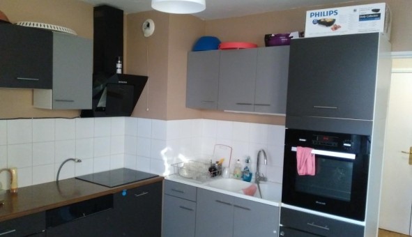 Logement tudiant T3 à Lyon 8me arrondissement (69008)