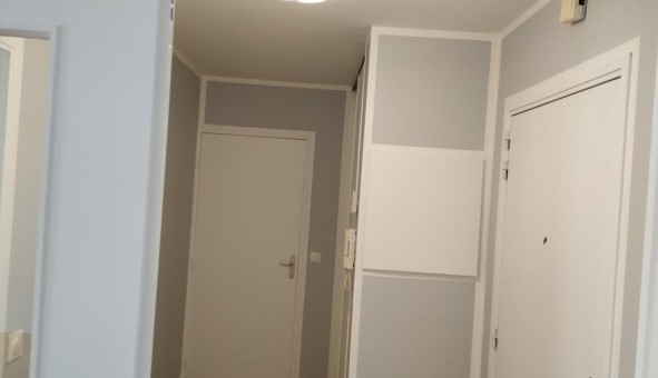 Logement tudiant T3 à Lyon 8me arrondissement (69008)