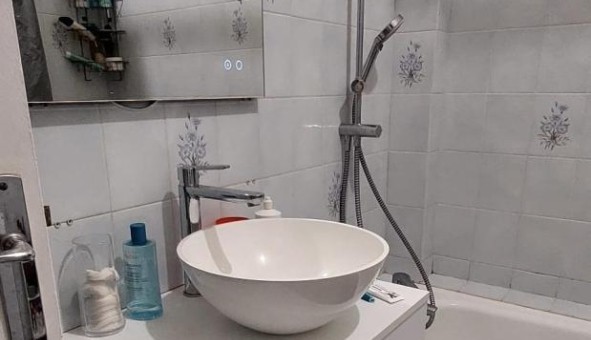 Logement tudiant T3 à Lyon 8me arrondissement (69008)