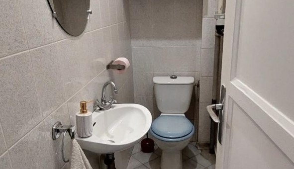 Logement tudiant T3 à Lyon 8me arrondissement (69008)