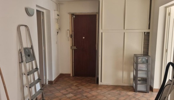 Logement tudiant T3 à Lyon 8me arrondissement (69008)
