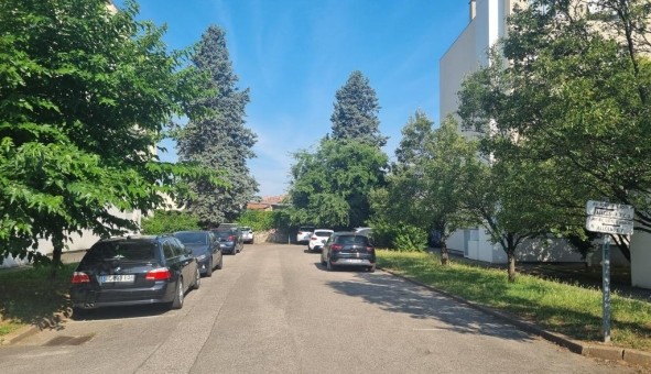 Logement tudiant T3 à Lyon 8me arrondissement (69008)