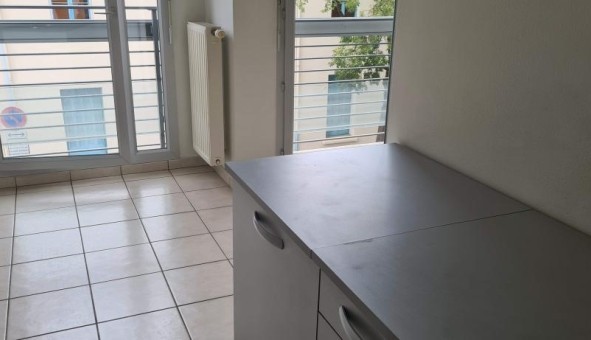 Logement tudiant T3 à Lyon 8me arrondissement (69008)