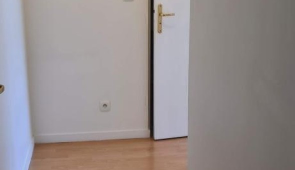 Logement tudiant T3 à Lyon 8me arrondissement (69008)