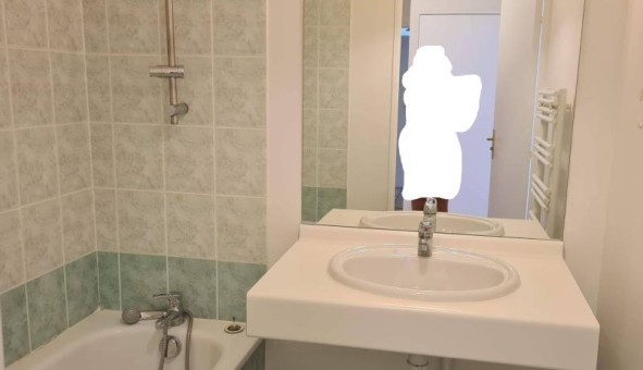 Logement tudiant T3 à Lyon 8me arrondissement (69008)