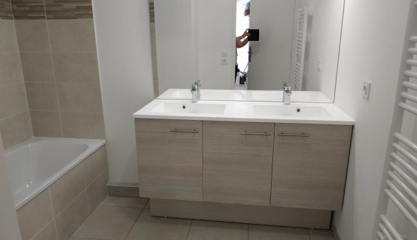 Logement �tudiant T3 &agrave; Lyon 8�me arrondissement (69008)