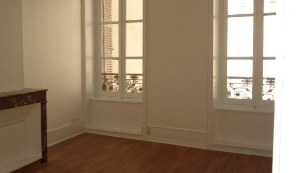 Logement tudiant Location T3 Vide Mcon (71000)