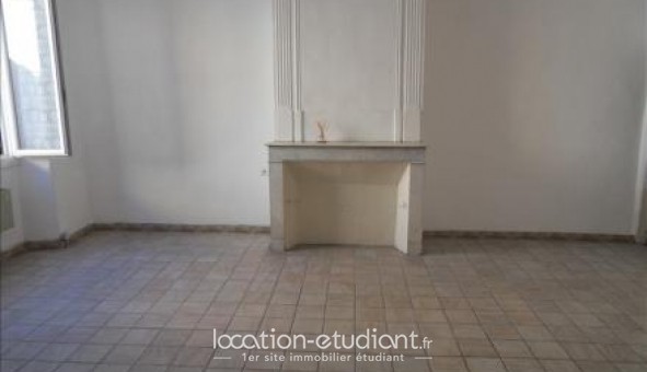 Logement tudiant T3 à Malaucne (84340)