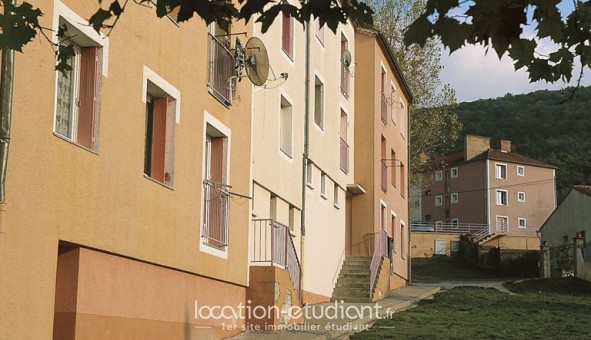Logement tudiant Location T3 Vide Malaucne (84340)