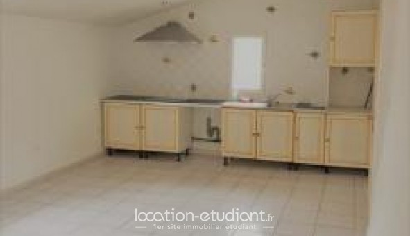 Logement tudiant T3 à Mallemort (13370)