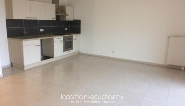 Logement tudiant T3 à Manosque (04100)