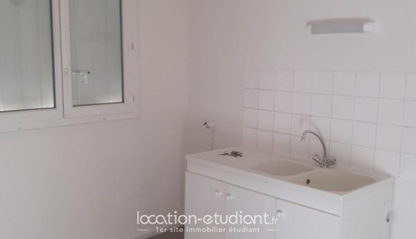 Logement �tudiant Location T3 Vide Marcilly sur Maulne (37330)