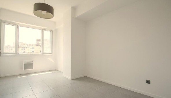 Logement tudiant T3 à Marseille 02me arrondissement (13002)