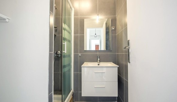 Logement tudiant T3 à Marseille 02me arrondissement (13002)