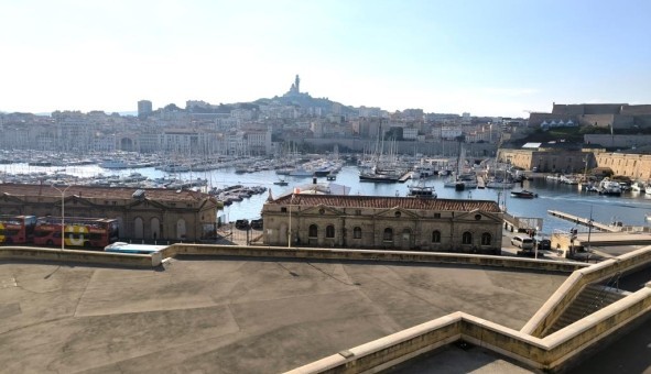 Logement tudiant T3 à Marseille 02me arrondissement (13002)