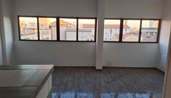 Logement tudiant T3 à Marseille 03me arrondissement (13003)