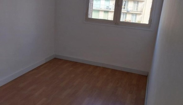 Logement �tudiant T3 &agrave; Marseille 03�me arrondissement (13003)