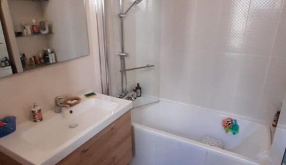 Logement tudiant T3 à Marseille 04me arrondissement (13004)