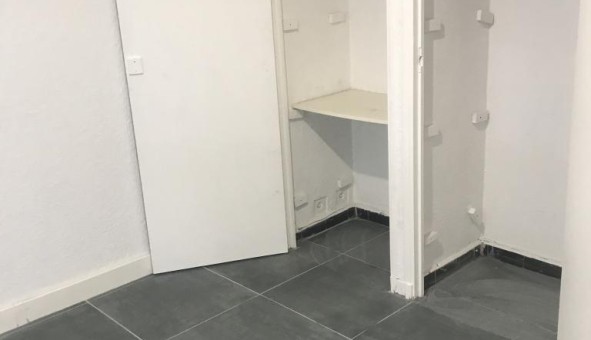 Logement �tudiant T3 &agrave; Marseille 04�me arrondissement (13004)