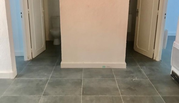 Logement �tudiant T3 &agrave; Marseille 04�me arrondissement (13004)