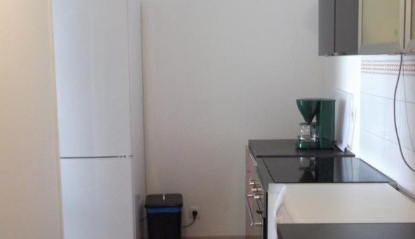Logement tudiant T3 à Marseille 06me arrondissement (13006)