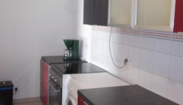 Logement tudiant T3 à Marseille 06me arrondissement (13006)