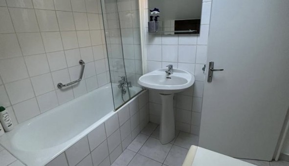 Logement tudiant T3 à Marseille 08me arrondissement (13008)