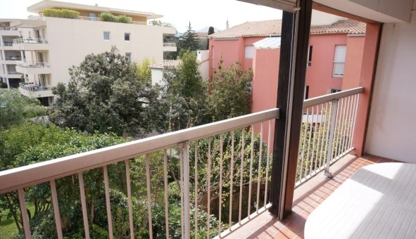Logement �tudiant T3 &agrave; Marseille 08�me arrondissement (13008)