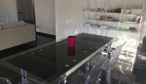 Logement �tudiant T3 &agrave; Marseille 08�me arrondissement (13008)