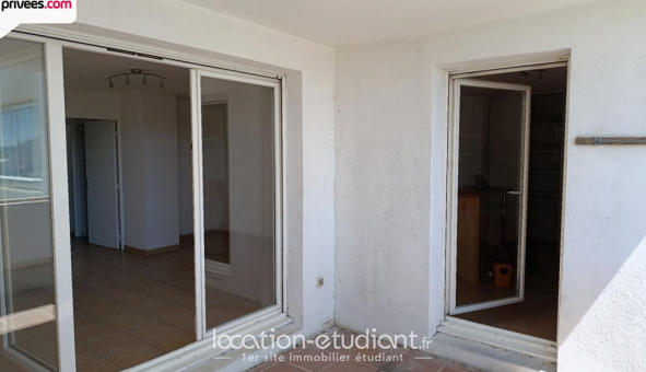 Logement tudiant Location T3 Vide Marseille 10me arrondissement (13010)