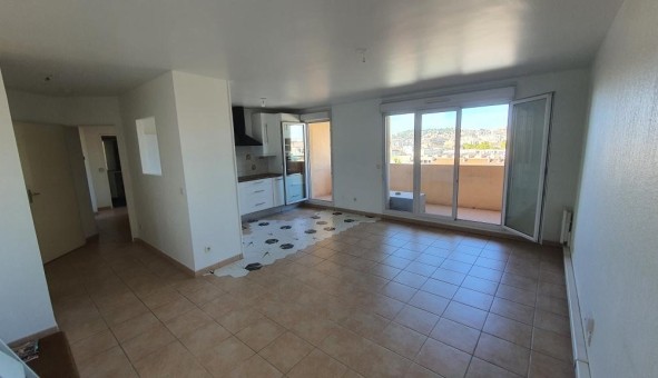 Logement tudiant Location T3 Vide Marseille 10me arrondissement (13010)
