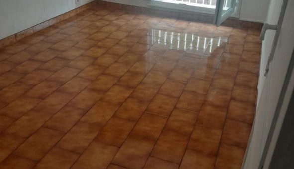 Logement �tudiant T3 &agrave; Marseille 10�me arrondissement (13010)