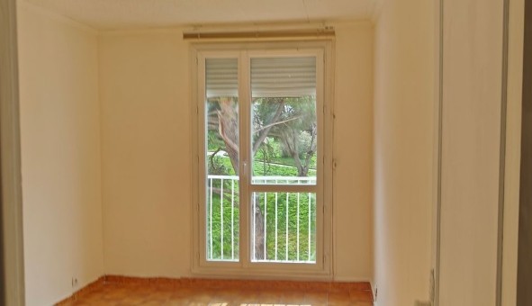 Logement �tudiant T3 &agrave; Marseille 10�me arrondissement (13010)