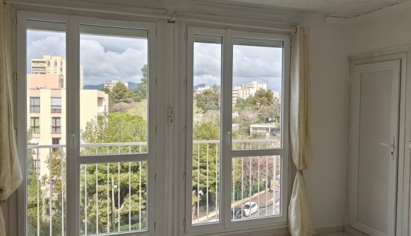 Logement �tudiant T3 &agrave; Marseille 10�me arrondissement (13010)