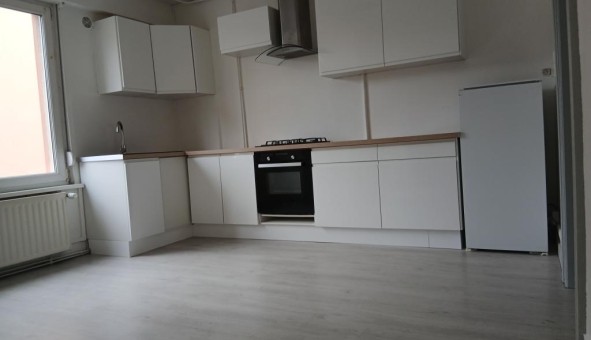 Logement tudiant Location T3 Vide Mathay (25700)