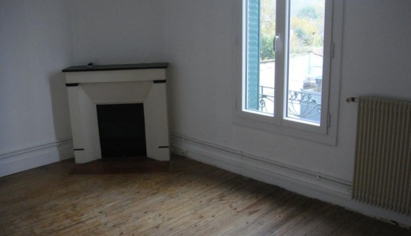Logement tudiant T3 à Mry sur Cher (18100)