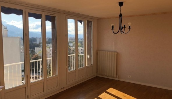 Logement tudiant Location T3 Vide Meylan (38240)