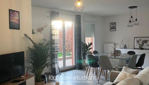 Logement �tudiant T3 &agrave; Mionnay (01390)