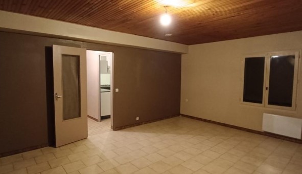 Logement �tudiant T3 &agrave; Mon�teau (89470)