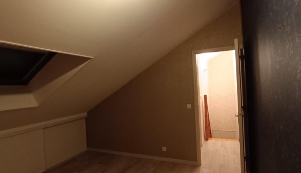 Logement �tudiant T3 &agrave; Mon�teau (89470)