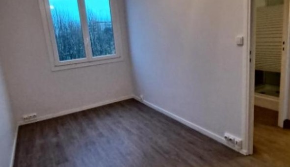 Logement tudiant T3 à Mont Saint Aignan (76130)