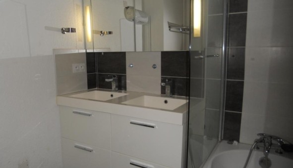 Logement tudiant T3 à Montauban (82000)