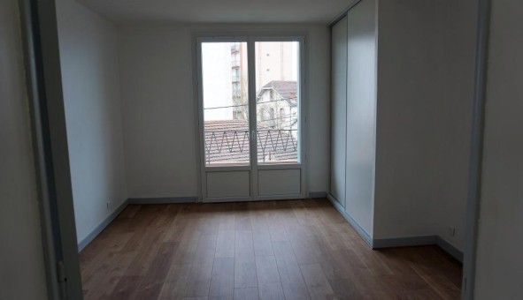 Logement tudiant T3 à Montauban (82000)