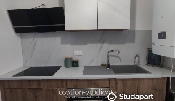 Logement �tudiant T3 &agrave; Mont�limar (26200)