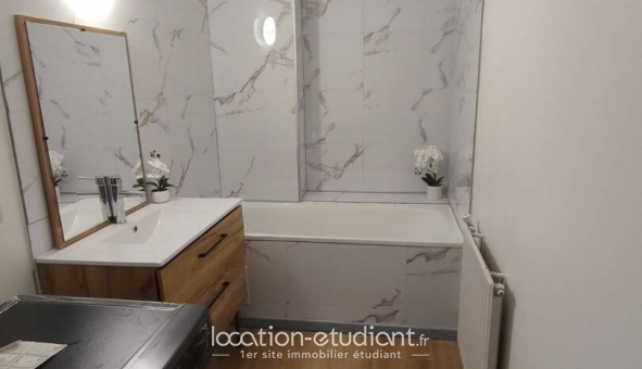 Logement �tudiant T3 &agrave; Mont�limar (26200)