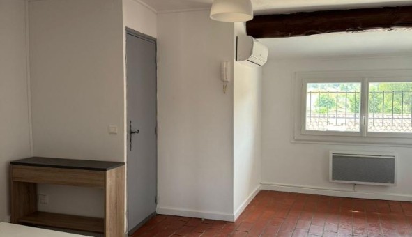 Logement tudiant T3 à Montfaucon (30150)