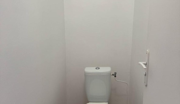 Logement tudiant T3 à Montfaucon (30150)