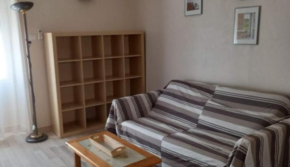 Logement tudiant T3 à Montfaucon (30150)