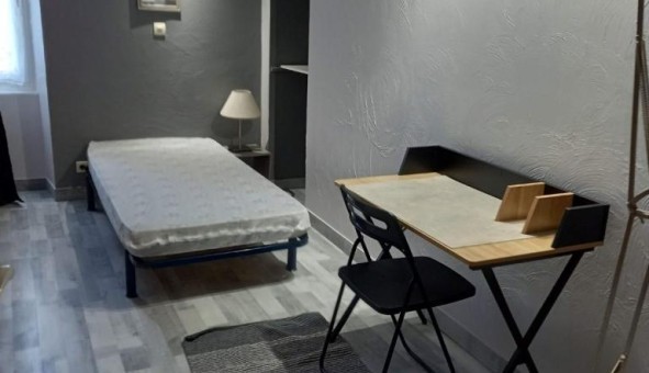 Logement tudiant T3 à Montfaucon (30150)