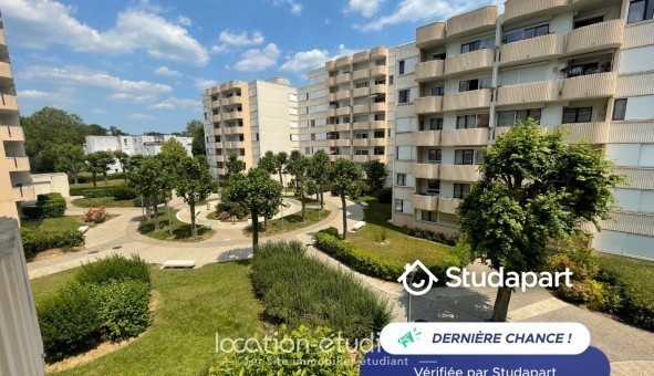 Logement tudiant T3 à Montigny le Bretonneux (78180)